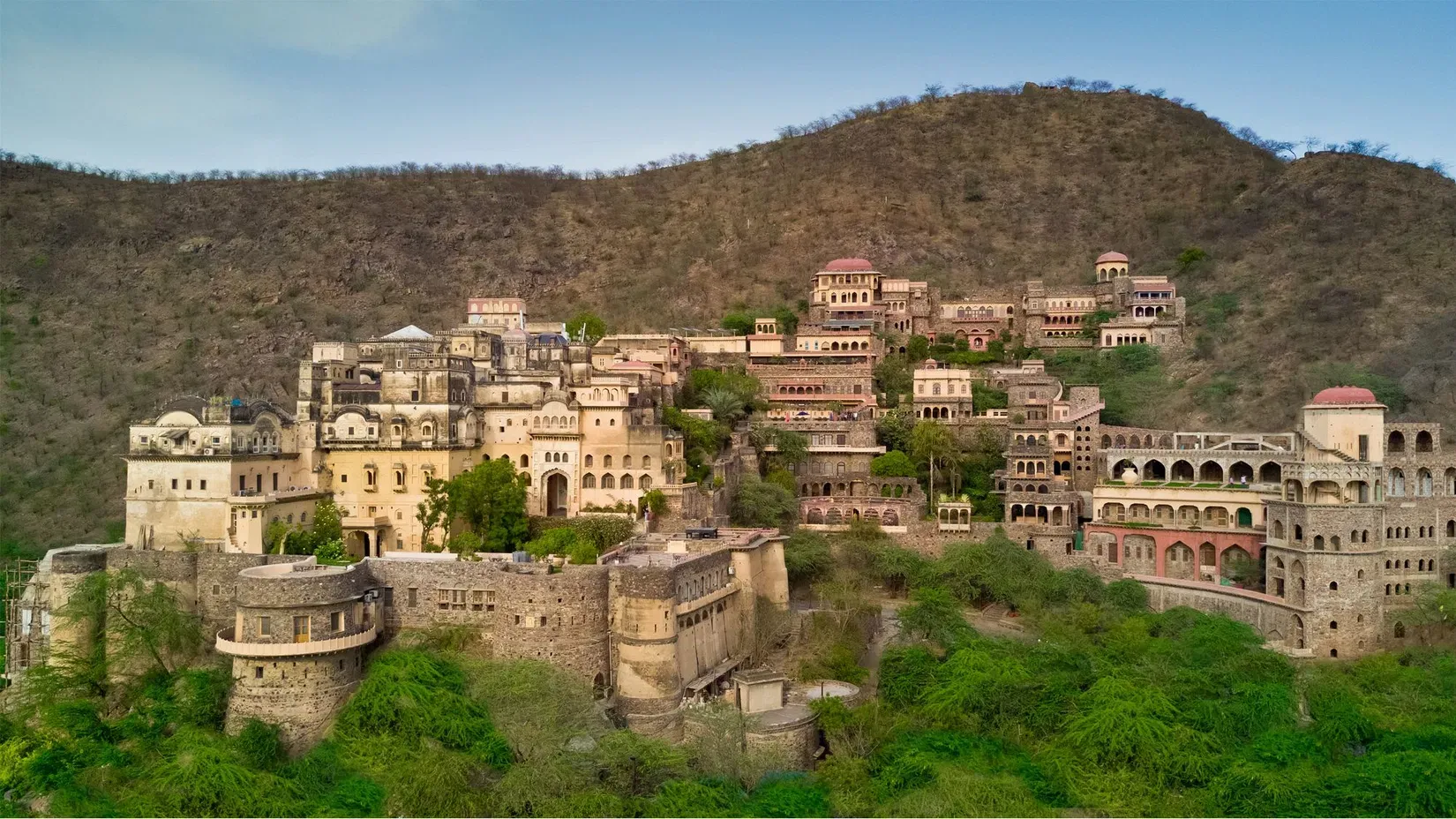 Neemrana Fort Palace